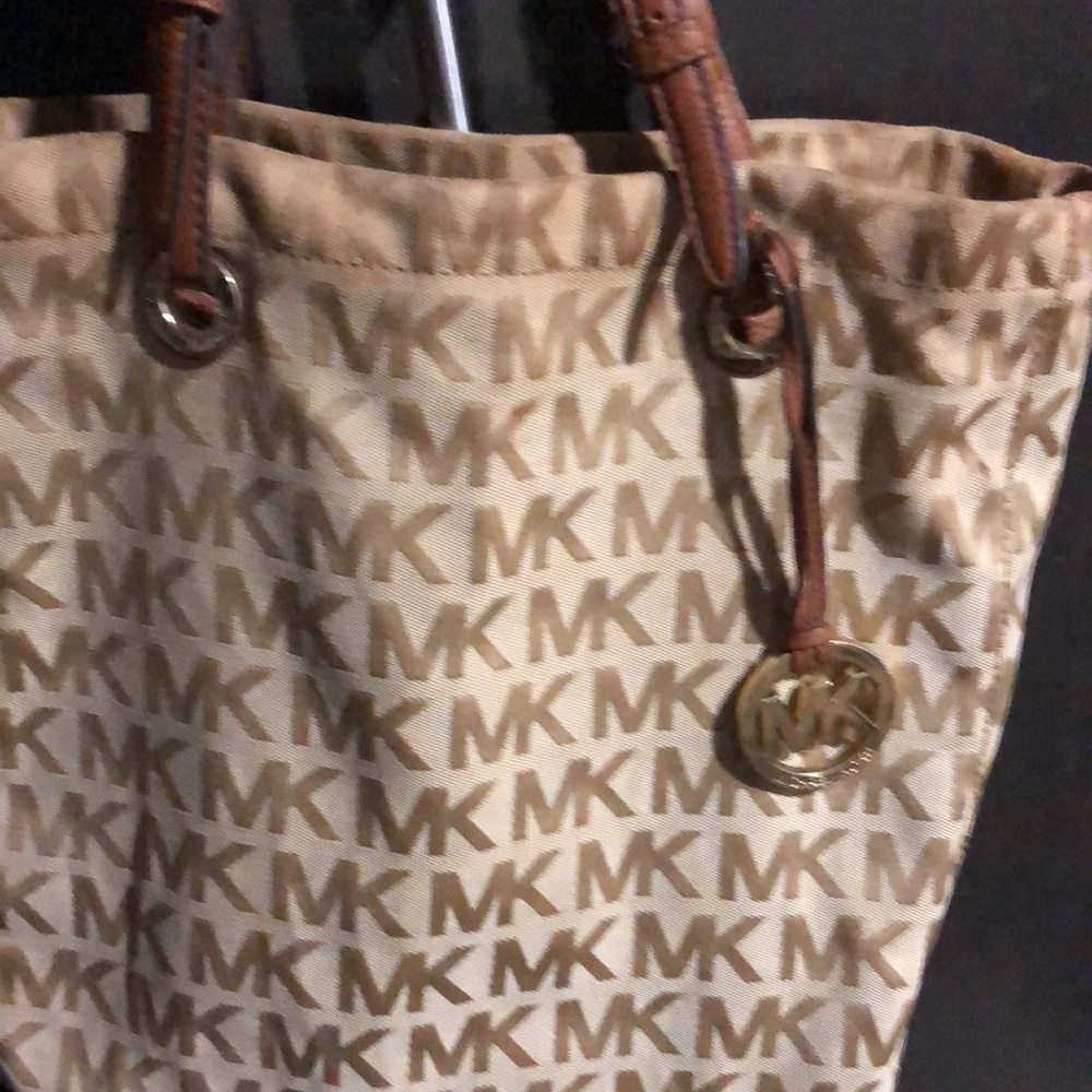 Great  deal 100 Authentic MK bag. Vintage Michael Kors